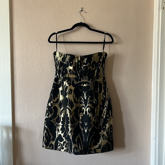 NWOT H&M Black Gold Strapless Mini Party Dress with Pockets 10 - Picture 6 of 12